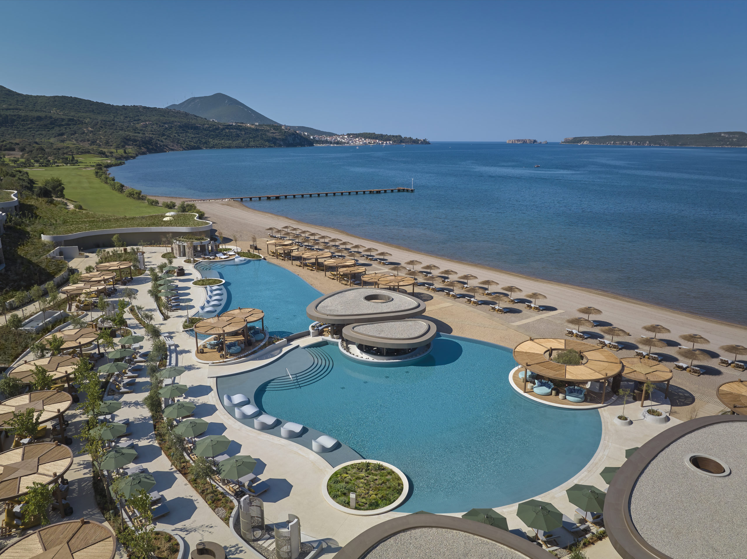 Mandarin Oriental Costa Navarino Beach