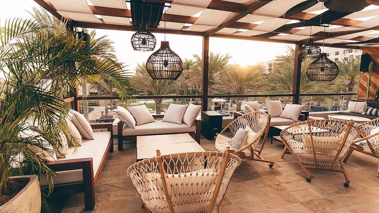 Park Hyatt Abu Dhabi Golfreisen Outdoor Restaurant