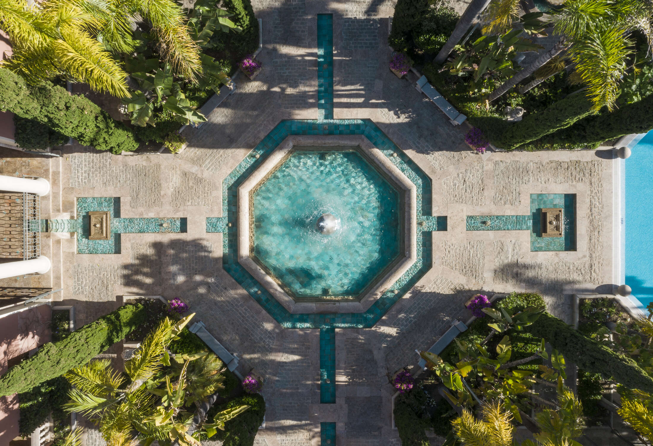 Hotel Anantara Villa Padierna Palace Malaga Andalusien Brunnen