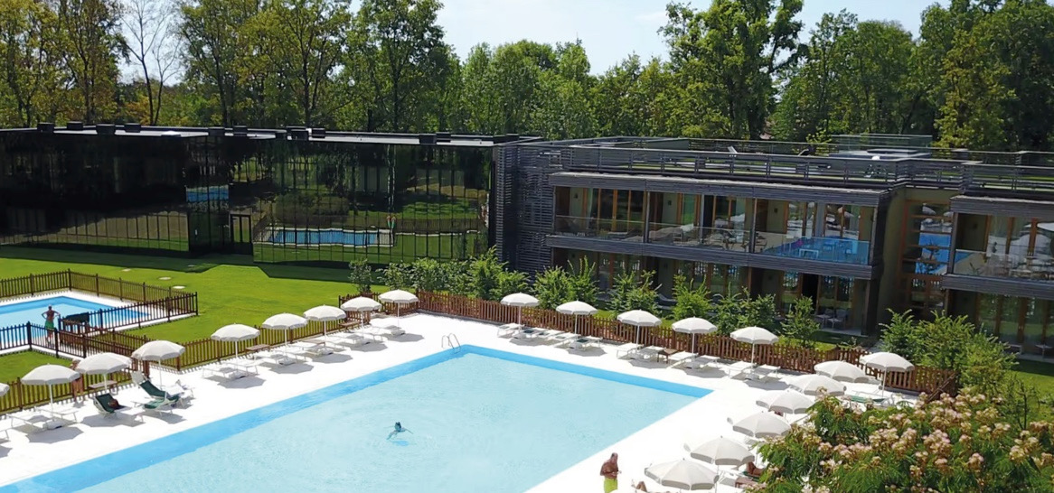 Bogogno Golf Resort Italien Golfreise Pool