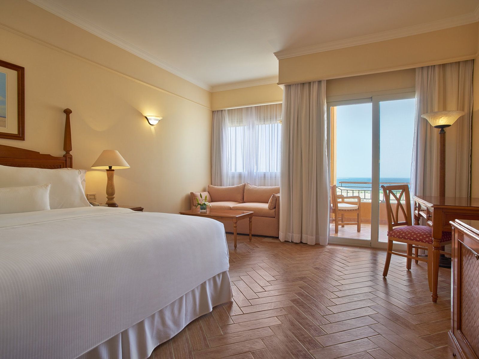 Cascades Hotel and Golf Resort Thalasso Spa Zimmer