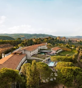 Toskana Resort Castelfalfi Italien Golfreise Hauptgebäude