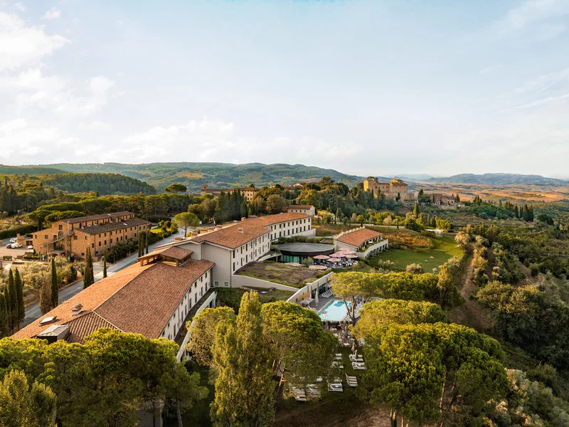 Toskana Resort Castelfalfi Italien Golfreise Hauptgebäude