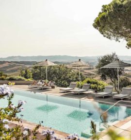 Toskana Resort Castelfalfi Italien Golfreise Pool