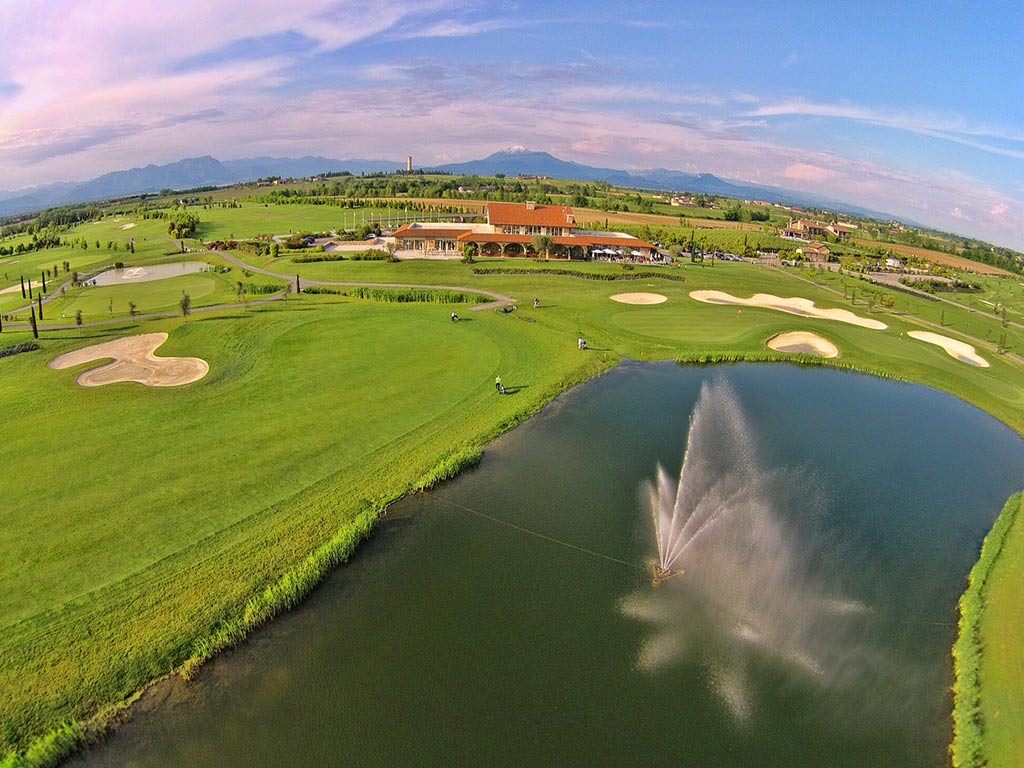 Chervo Golf Course Clubhouse