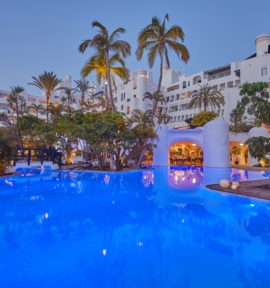 Dreams Jardin Tropical Teneriffa Pool by night