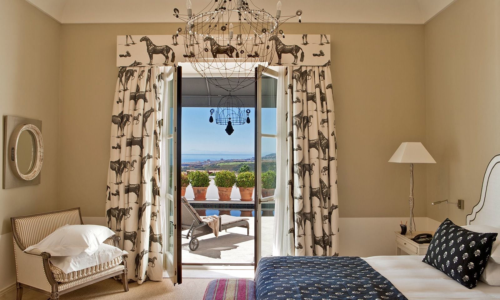 Finca Cortesin Zimmer mit Ausblick