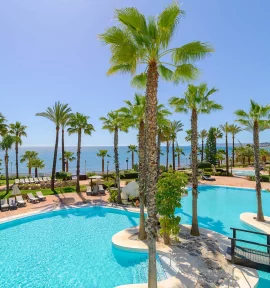 Hotel H10 Estepona Palace Marbella Andalusien Pool
