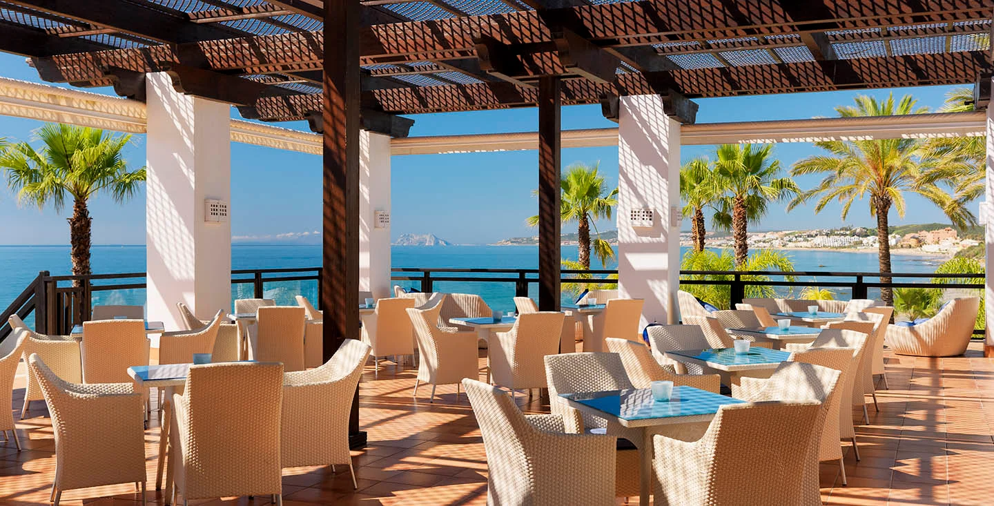 Hotel H10 Estepona Palace Marbella Andalusien Restaurant Outdoor
