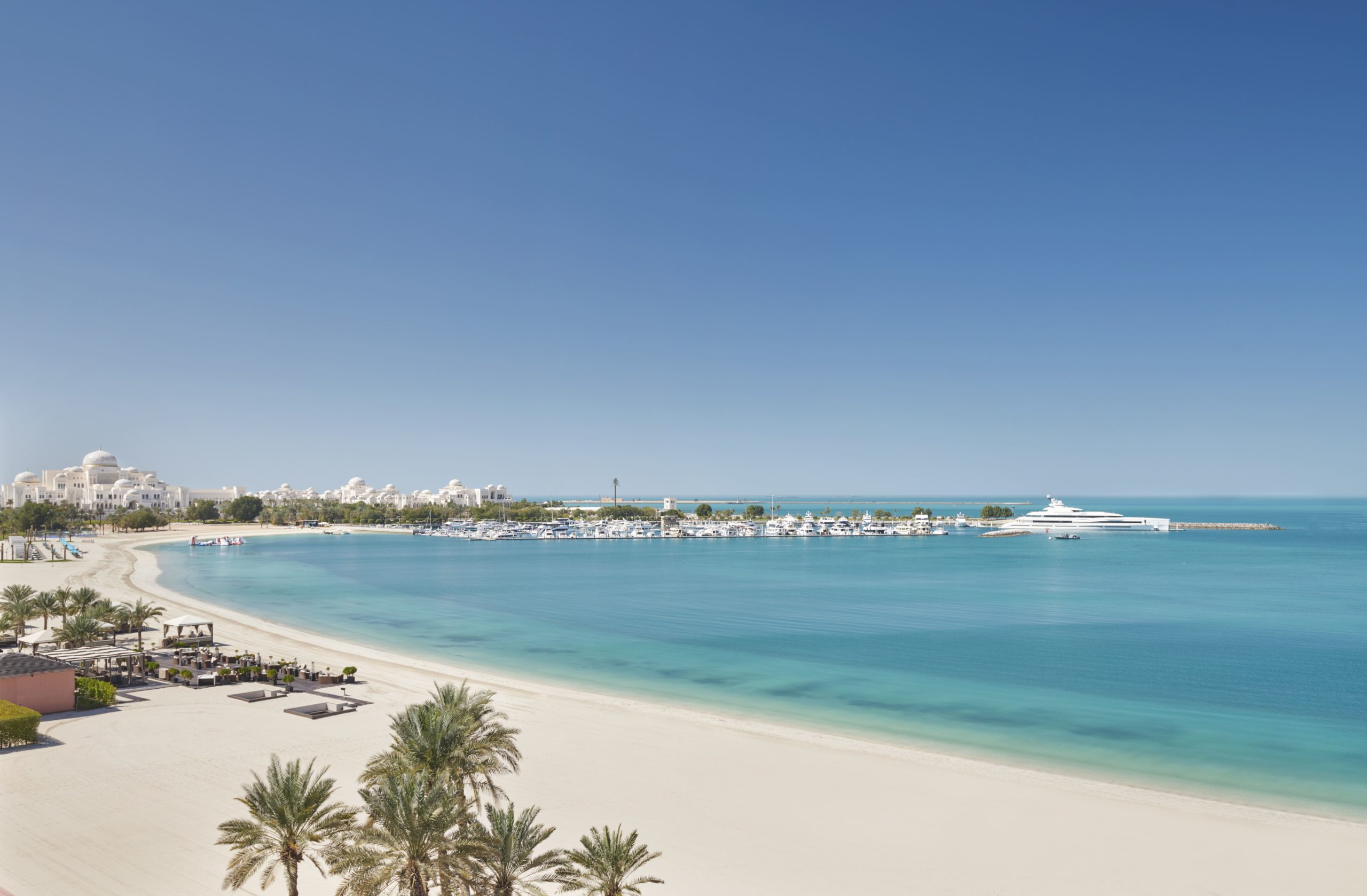 Golfferien im Emirates Palace Abu Dhabi Beach View