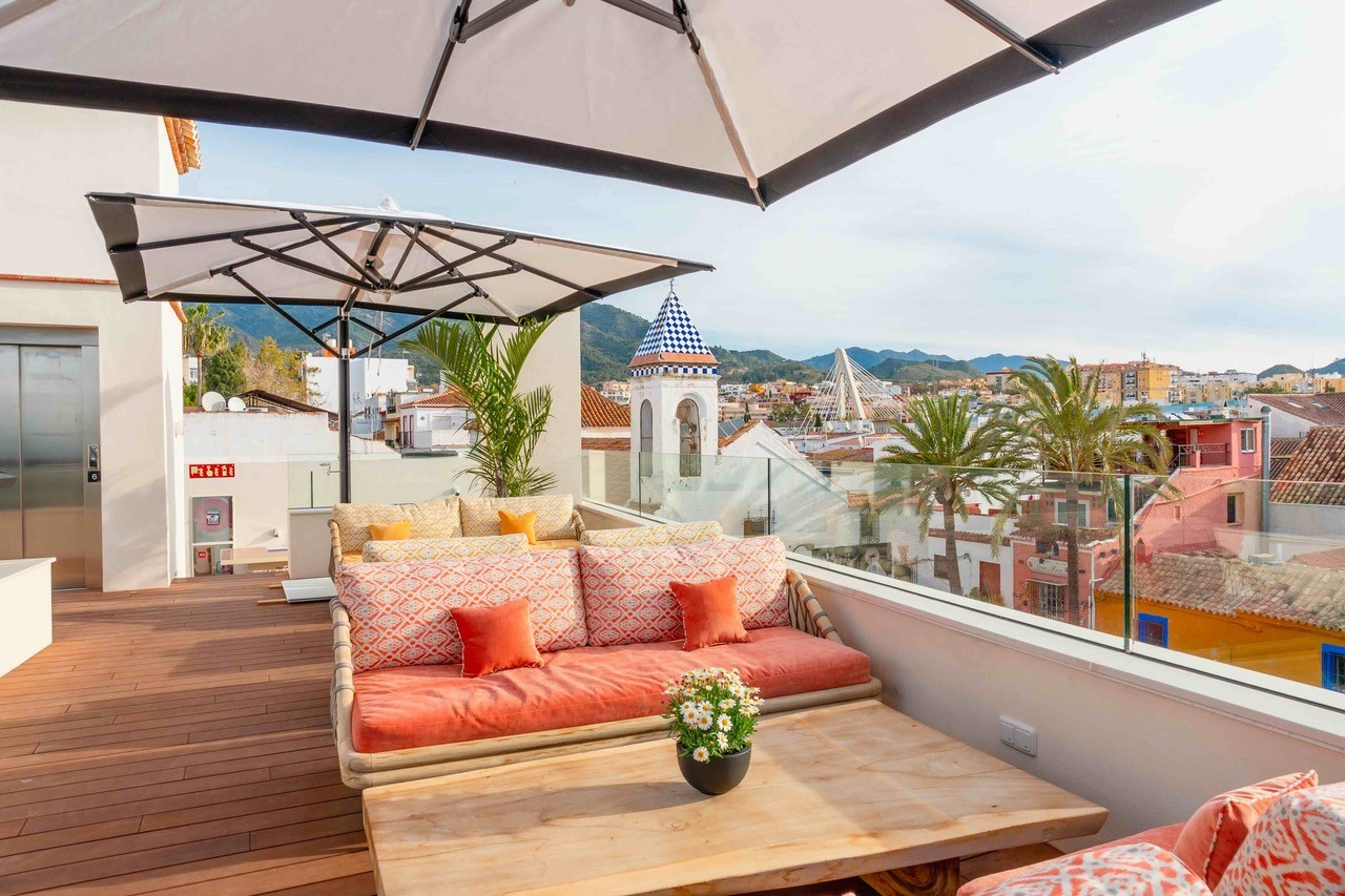 La Fonda Boutique Hotel Marbella Golfreise Rooftop Lounge