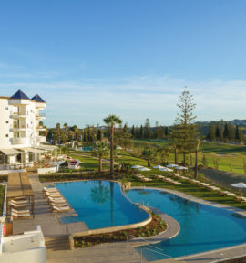 La Zambra Golf Resort Golfreise Andalusien Pool View