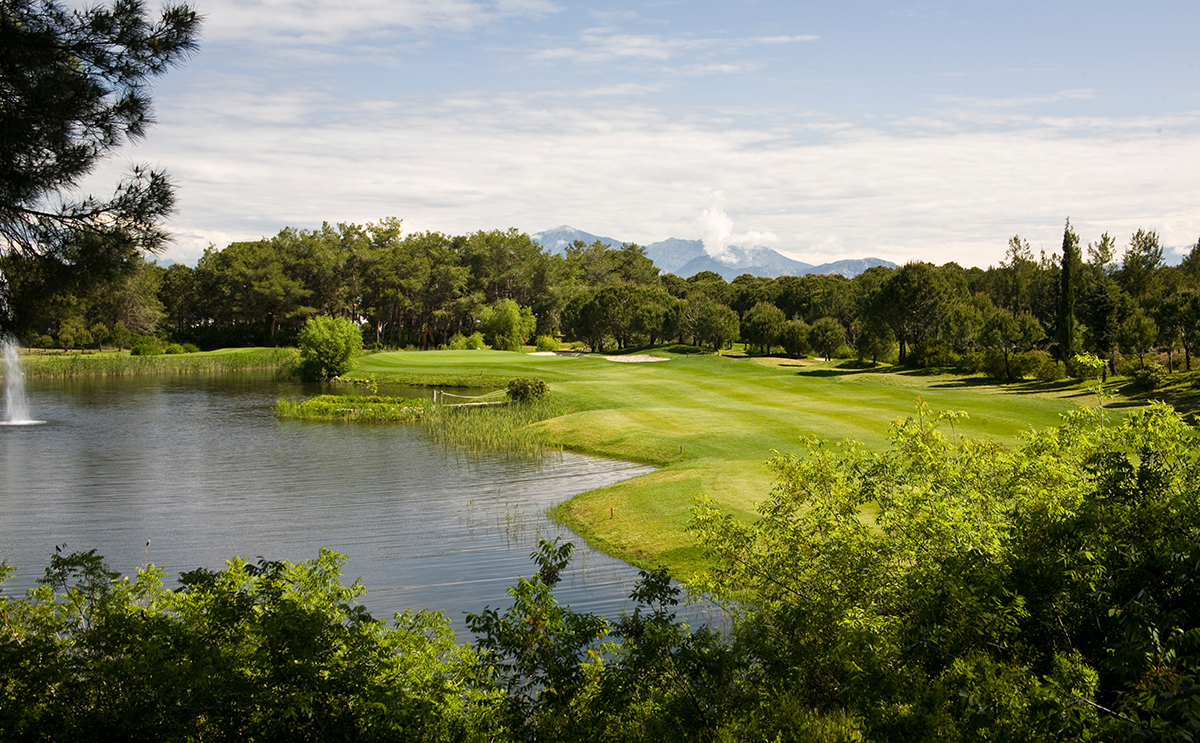 National Golf Course Belek Wasser