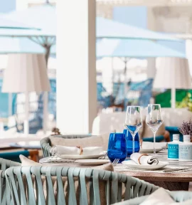 Luxusgolfferien im One&Only Royal Mirage Dubai Outdoor Restaurant