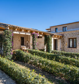 Pula Finca Golf Resort Mallorca Nebengebäude Apartments
