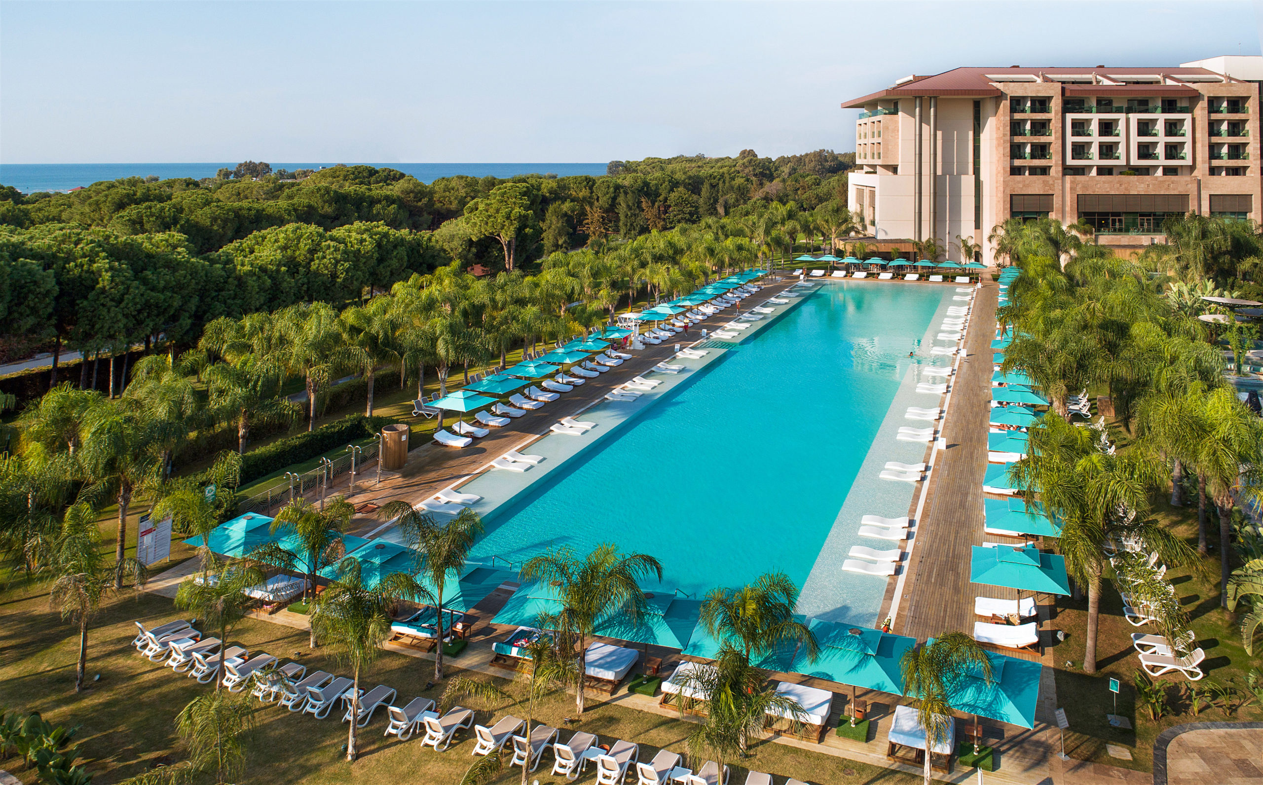 Regnum Carya Golf Resort Belek Hauptpool