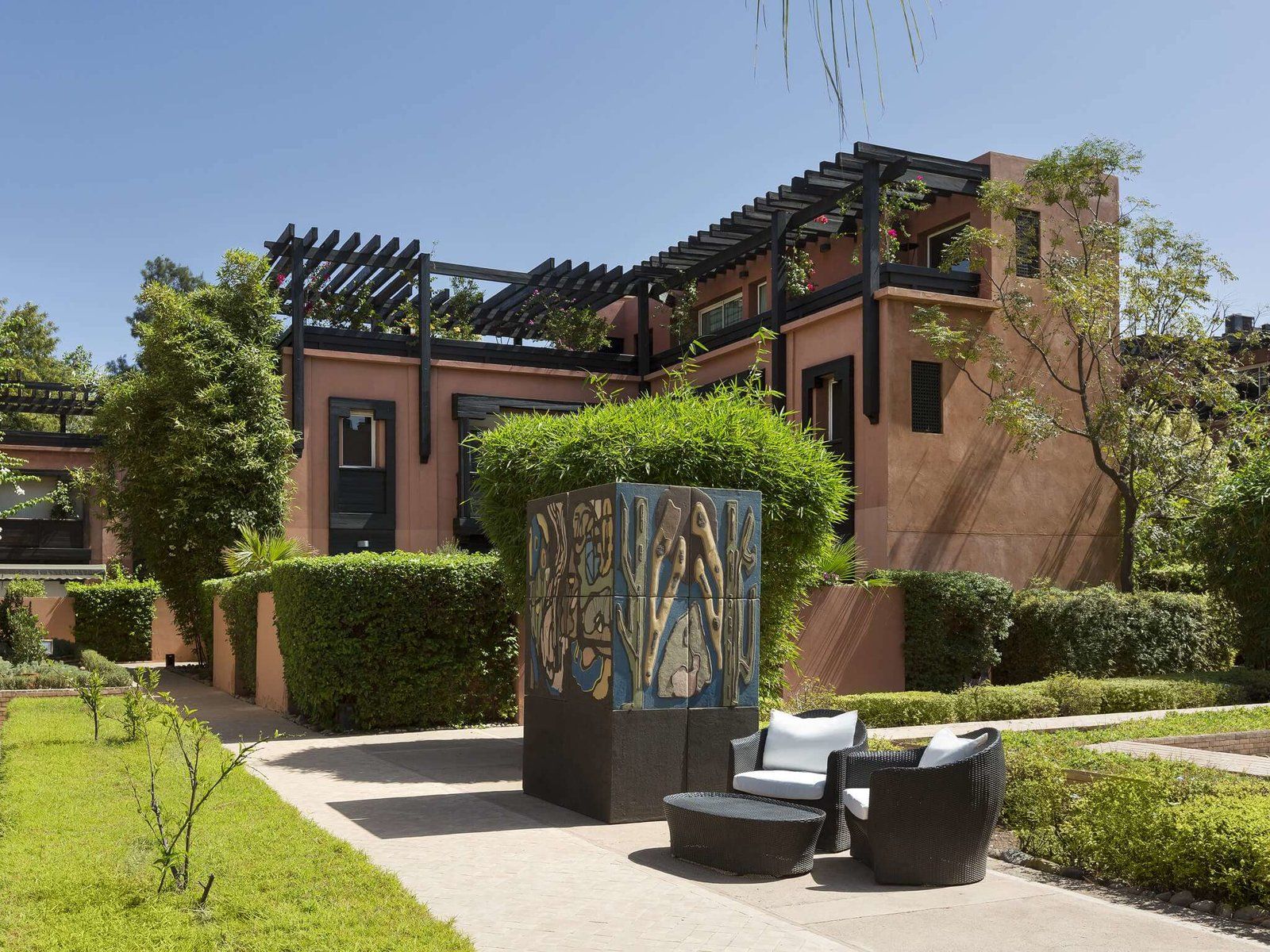 Hotel & Ryads Barriére Le Naoura Marrakesch Marokko Golfreise Hauptgebäude