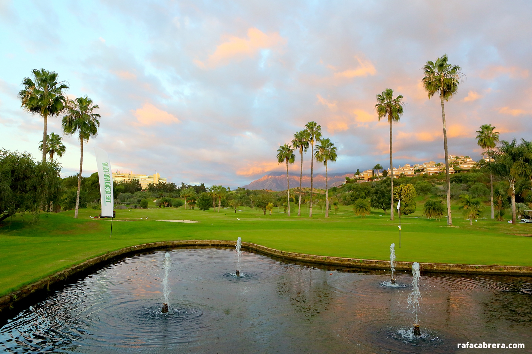 Santa Clara Golf Course Marbella Andalusien Lake