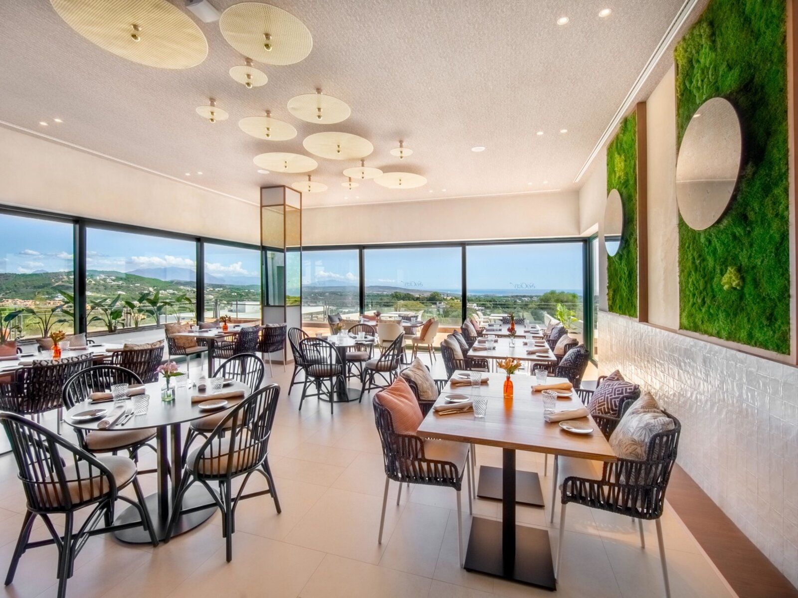 SO/ Sotogrande Spa & Golf Resort Restaurant