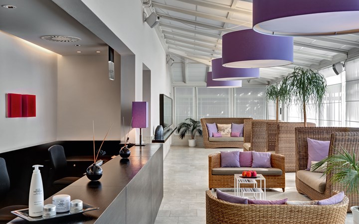 Terme di Saturnia Toskana Italien Lobby