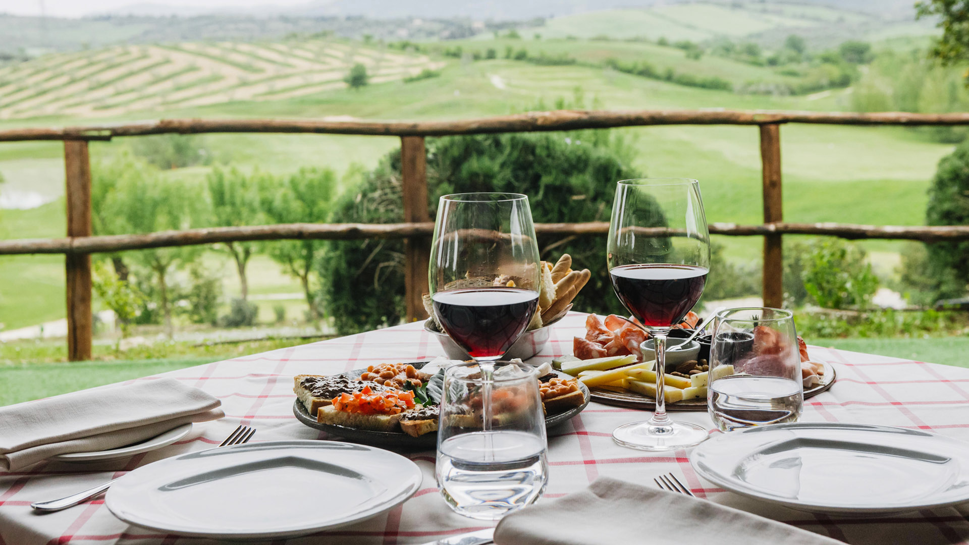Terme di Saturnia Toskana Italien Restaurant Outdoor