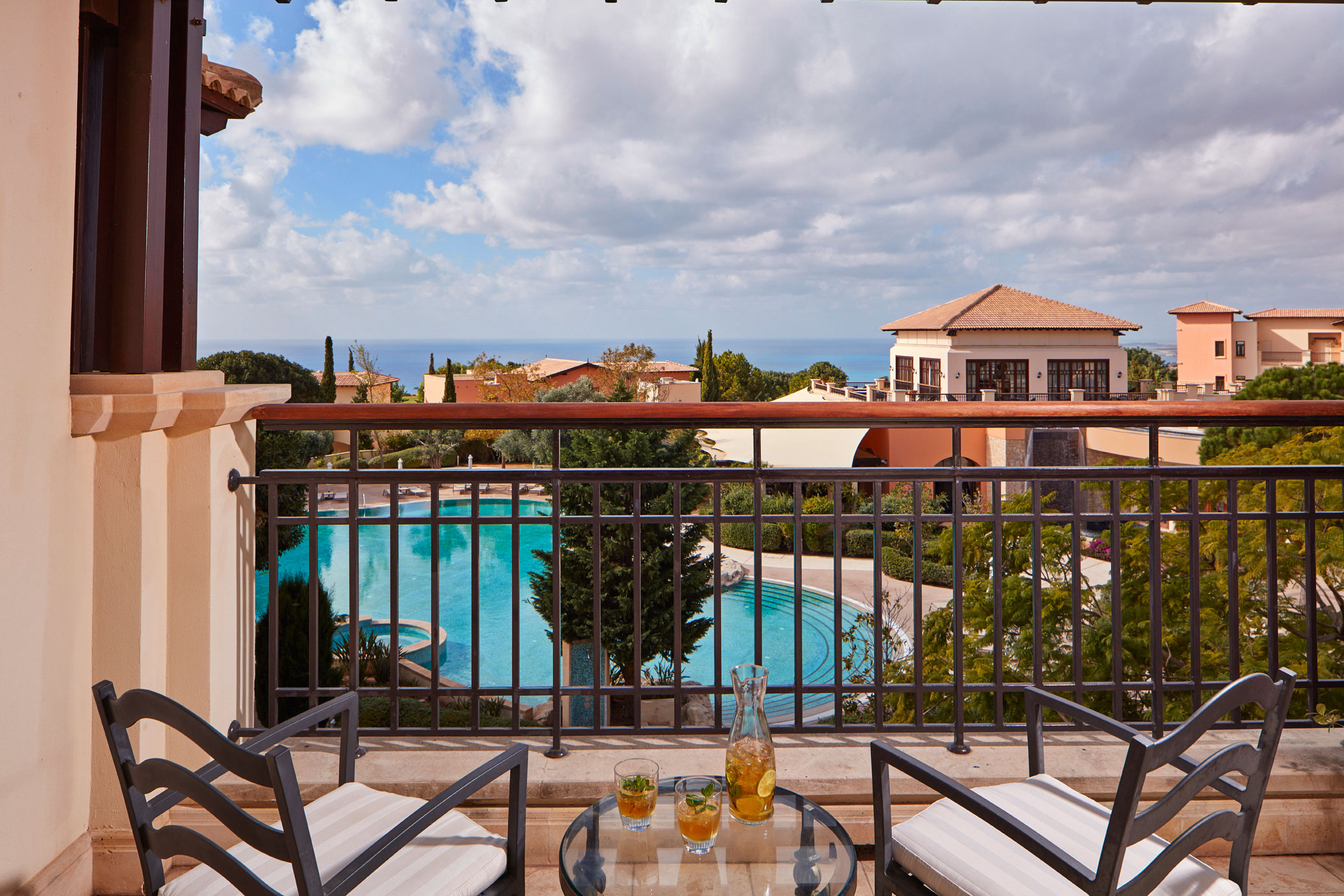 Golfreise und Golfferien Zypern im Aphrodite Hills by Atlantica Balkon Zimmer