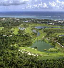 Golfplatz Bavaro The Lakes Dominikanische Republik Karibik