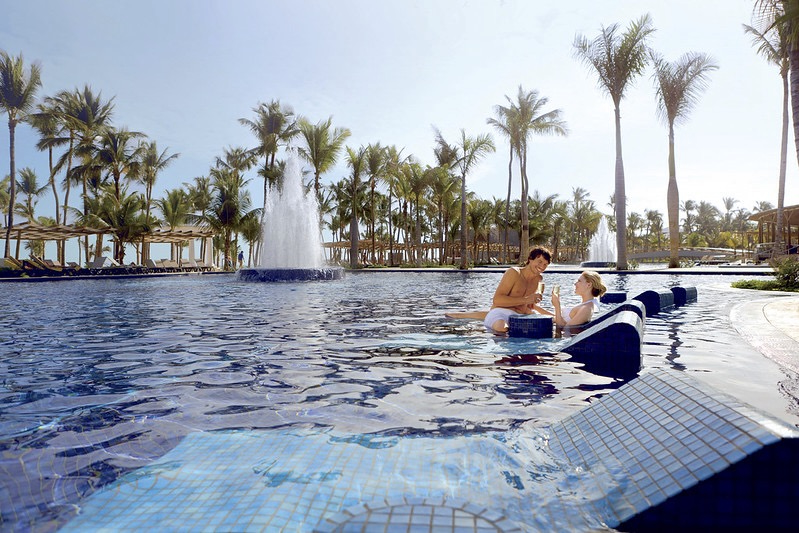 Hotel Barcelo Bavaro Palace Strand Karibik Dominikanische Republik Pool