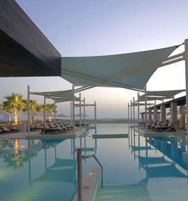 Crowne Plaza Yas Island Abu Dhabi Emirate Pool