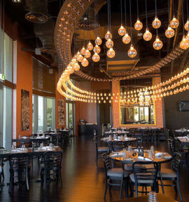 Crowne Plaza Yas Island Abu Dhabi Emirate Restaurant