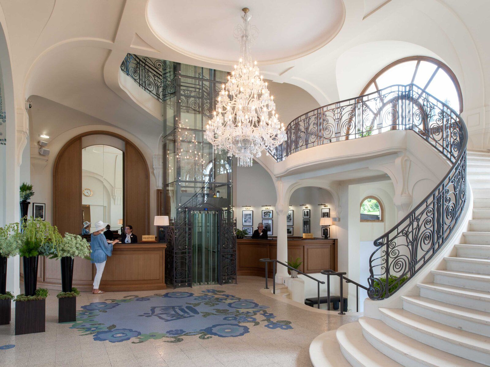Hotel Royal Evian Golf Resort Golfreisen und Golfferien Reception