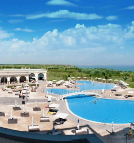 Lighthouse Golf & Spa Resort Bulgarien Pool Sea View