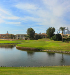 Golfreise Dubai Montgomerie Golf Club Emirate Wasserhindernis