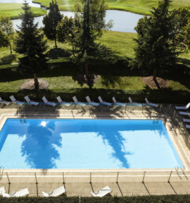 Le Golf National Novotel Pool Outdoor