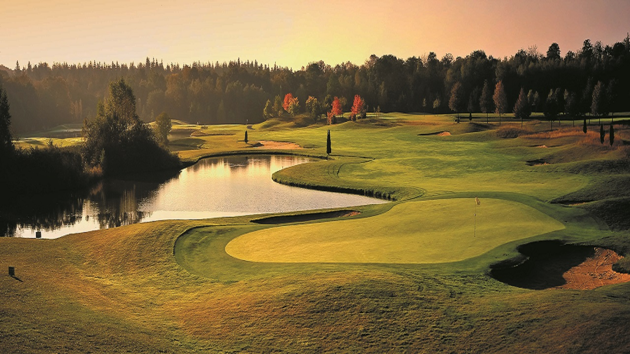 Golf & Castle Frankreich Paris Fairways und Greens