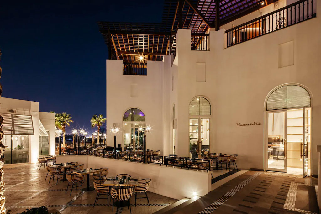 Park Hyatt Dubai Emirate Hotel Restaurant Outdoor