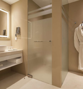 Pine Cliffs Resort Luxury Collection Badzimmer