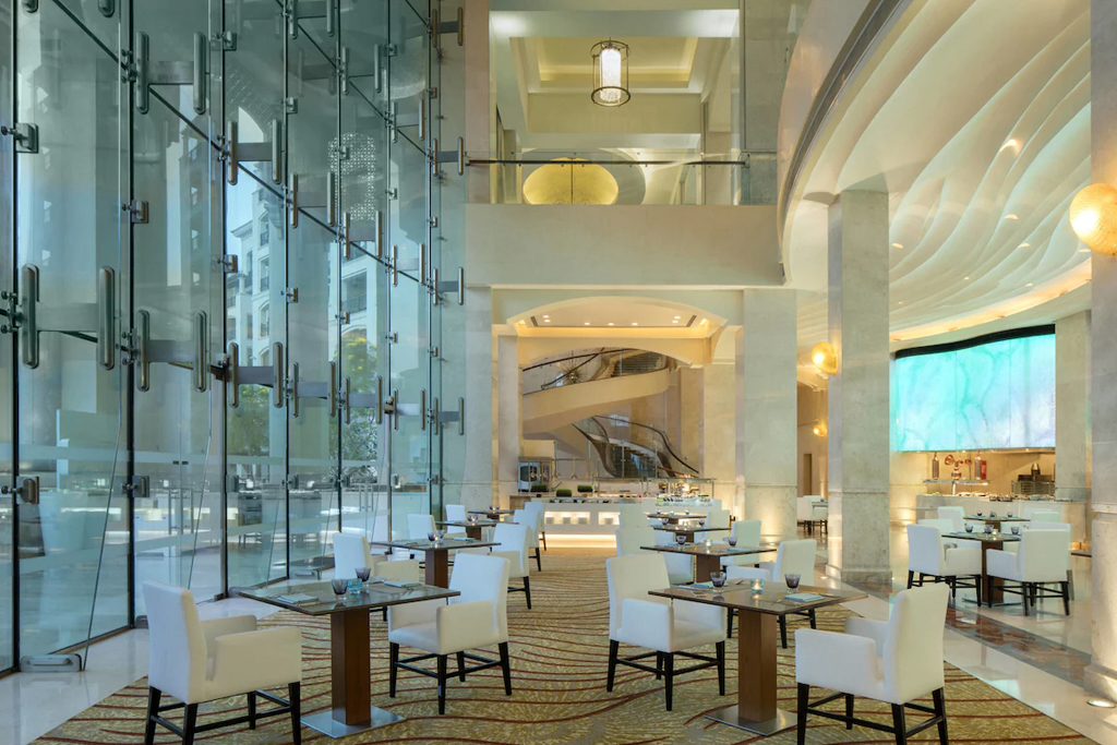 St Regis Abu Dhabi Saadiyat Island Resort Emirate Restaurant