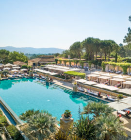 Terre Blanche Golf & Spa Resort Provence Frankreich Pool Relax