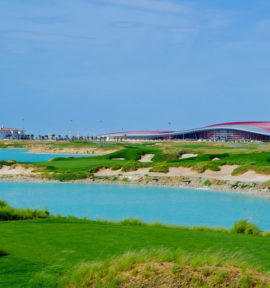 Yas Links Golf Course Abu Dhabi Emirate mit Ferrari World