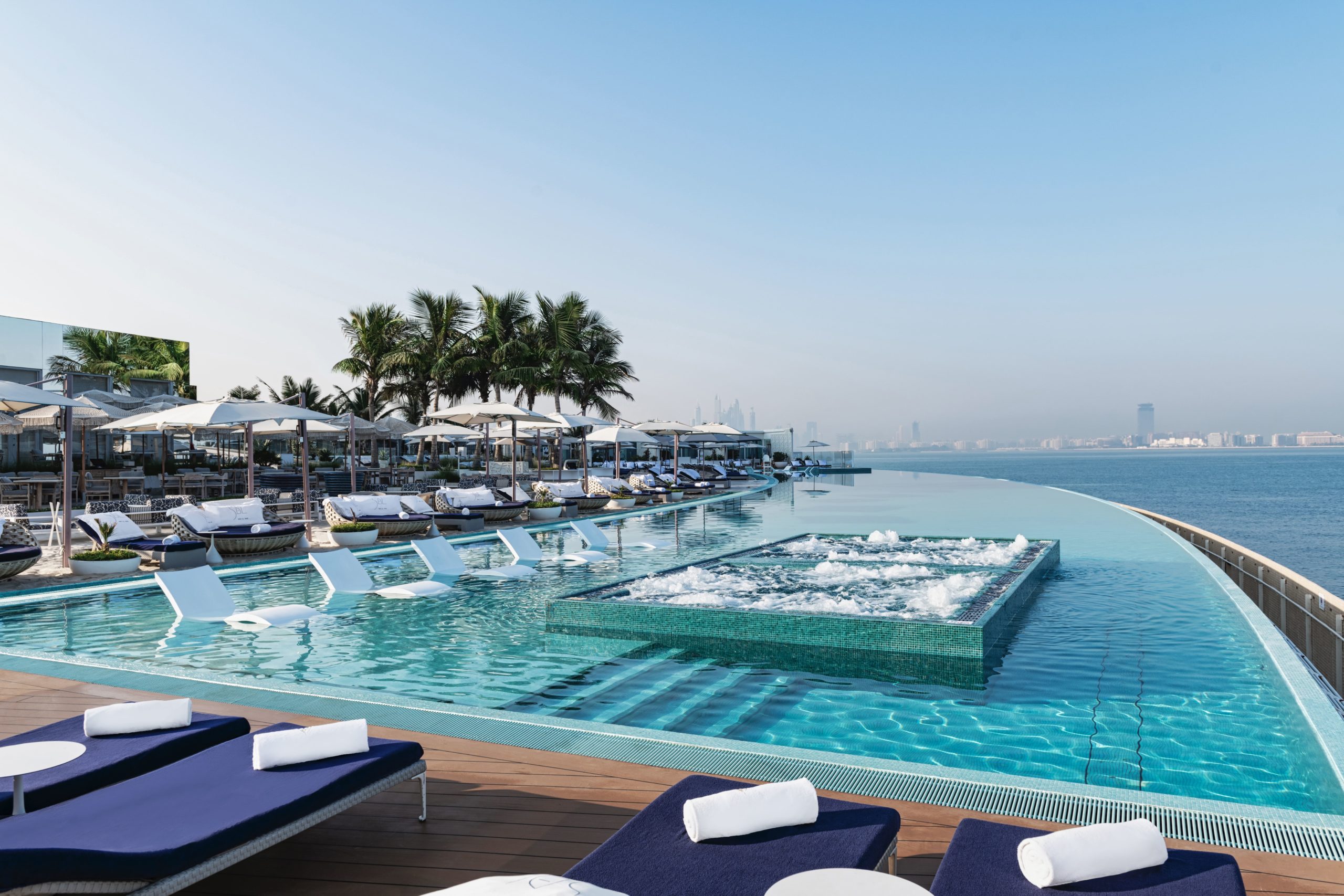 Hotel Burj Al Arab Dubai Golfferien und Golfreisen Rooftop Pool