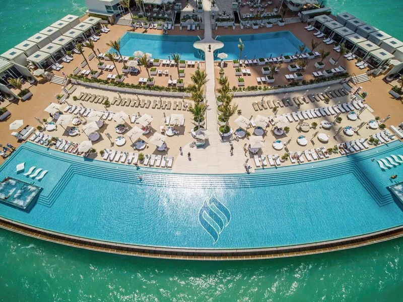 Hotel Burj Al Arab Dubai Golfferien und Golfreisen Pool
