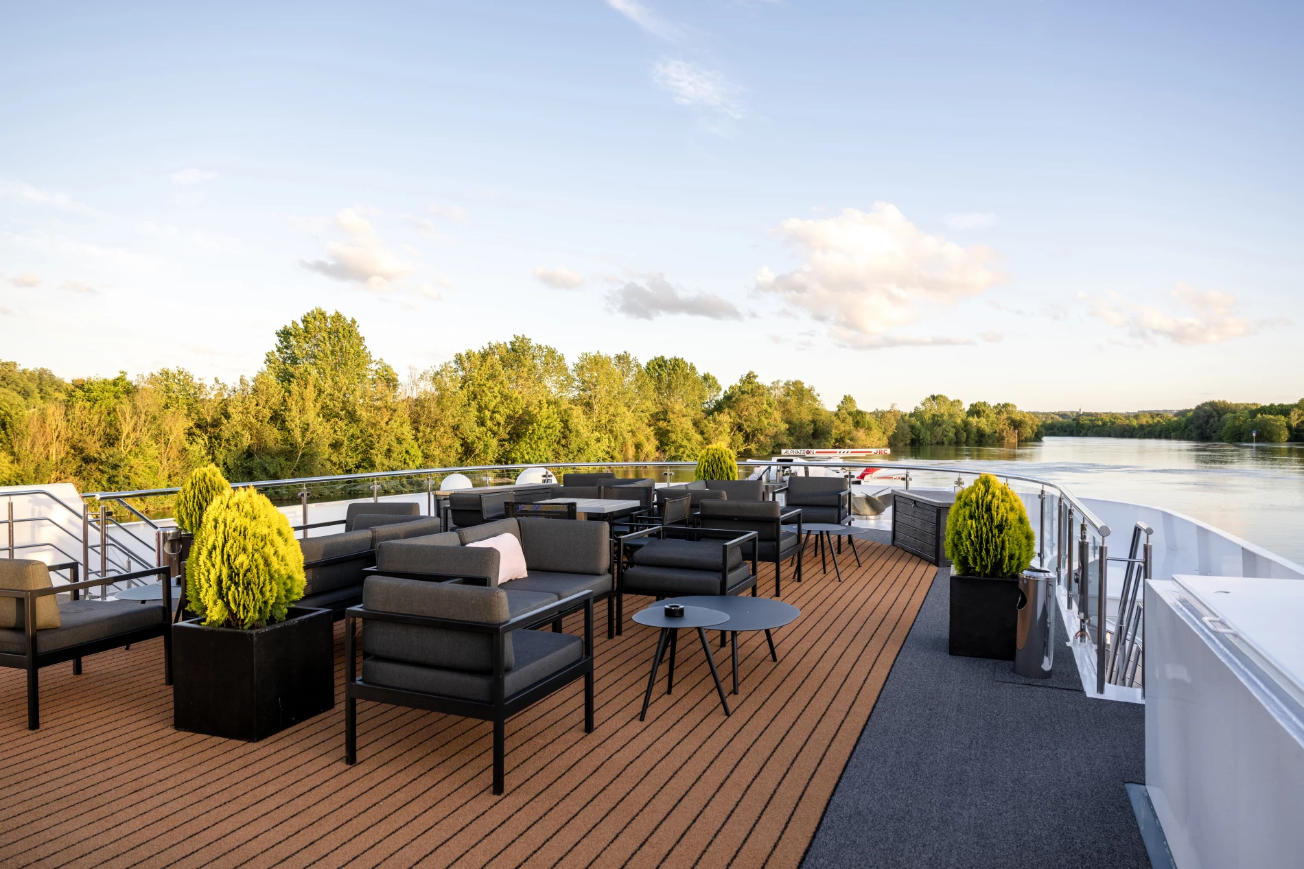 Excellence Flussfahrten Golfreisen Oberdeck