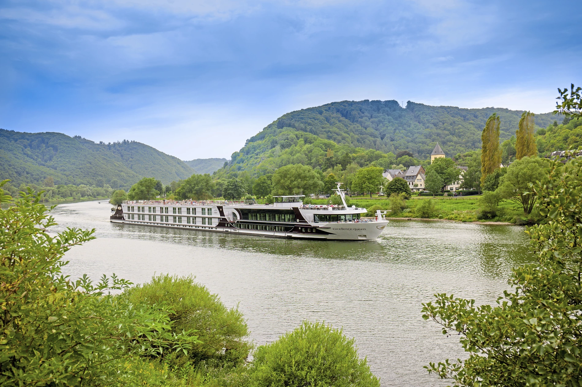 Excellence Queen Flussfahrt Golfferien Schiff