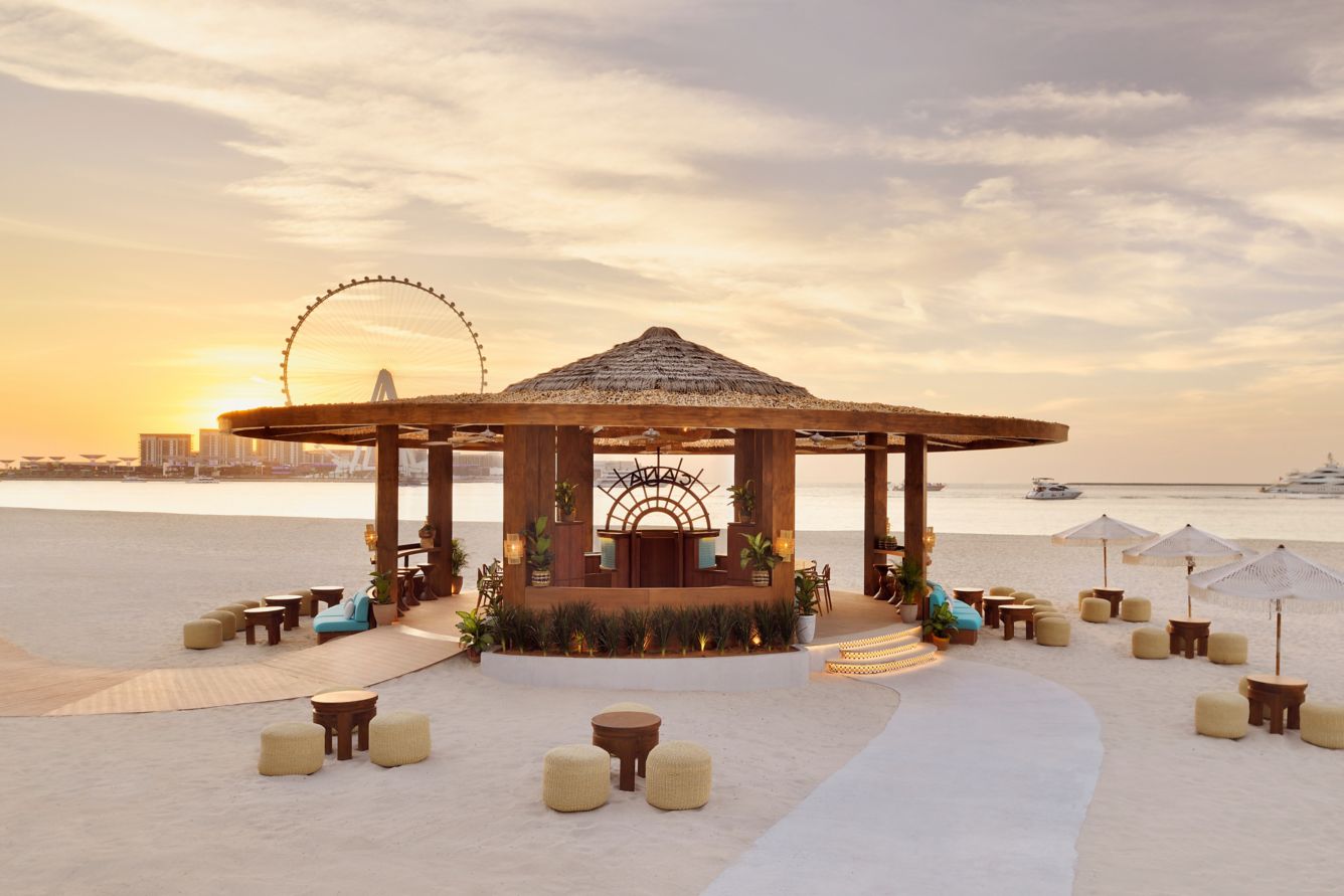 Ritz-Carlton Dubai Jumeirah Beach Bar