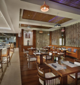 Ritz-Carlton Dubai Jumeirah Beach Restaurant Indoor