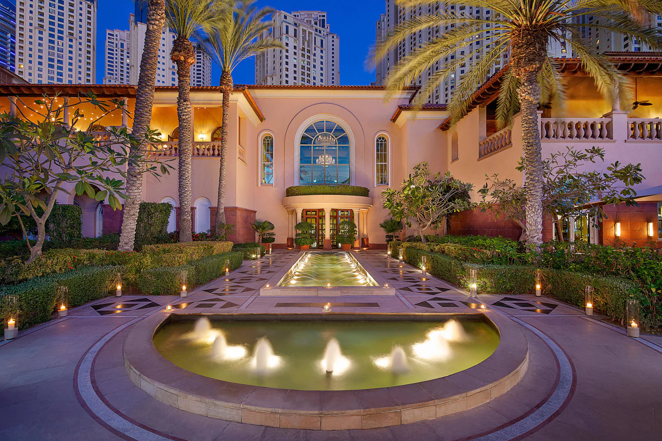 Ritz-Carlton Dubai Jumeirah Beach Entrance