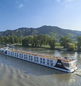 Excellene Flussfahrt auf der Excellence Empress