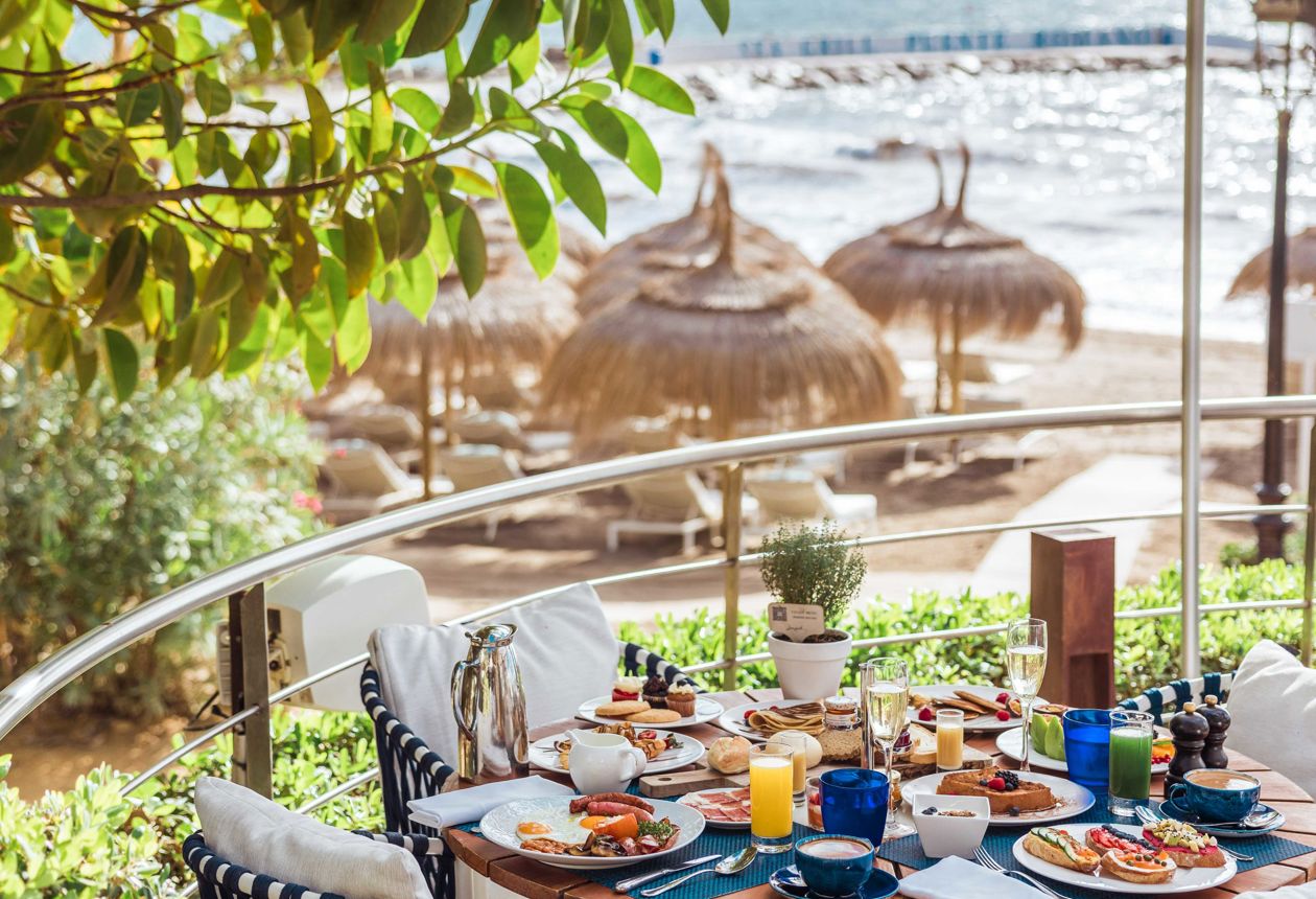 Puente Romano Beach Resort Marbella Andalusien Frühstück